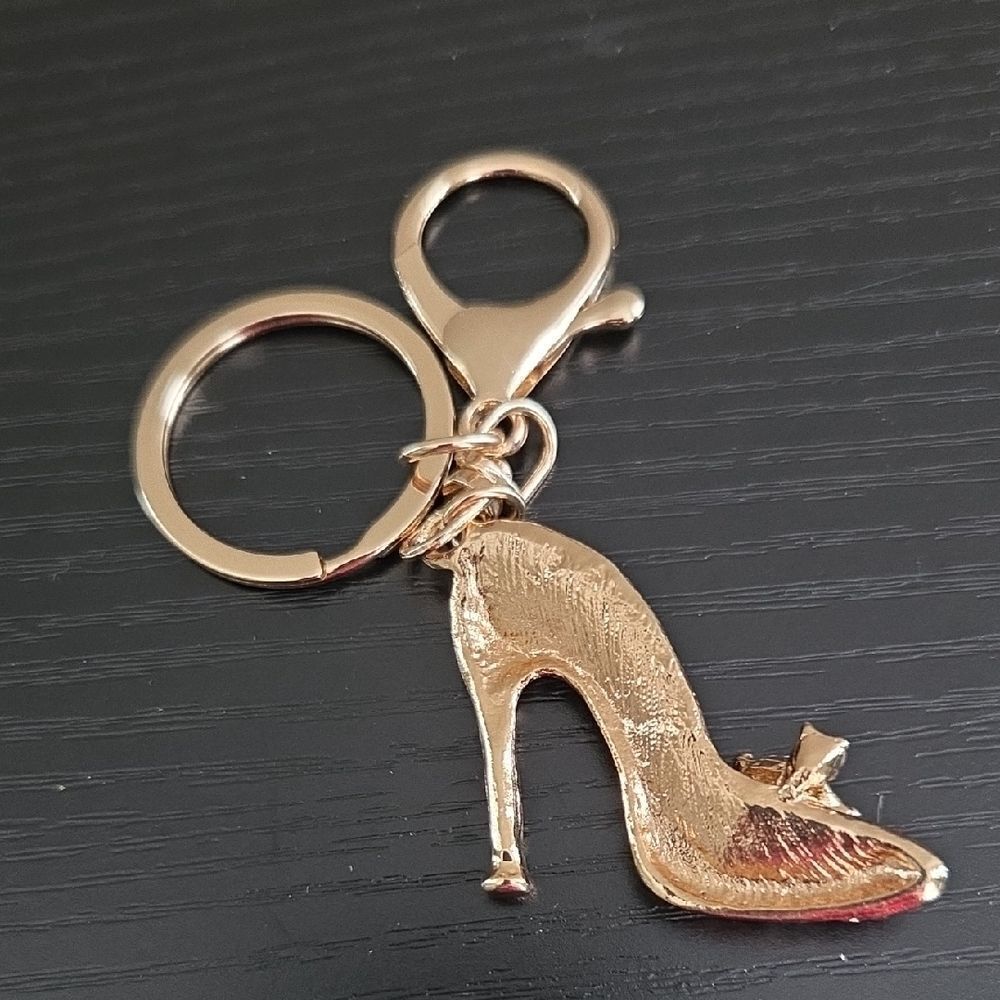 Red Rhinestone High Heel Keychain - Picture 2 of 4
